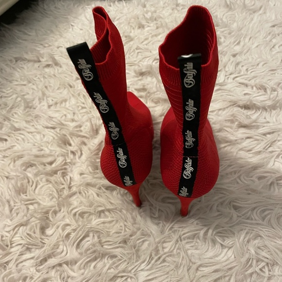 Buffalo red booties - Picture 3 of 6